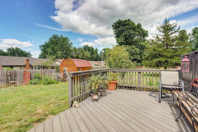 311 Northview Rd, Nixa, MO 65714 - wooden deck with an outbuilding