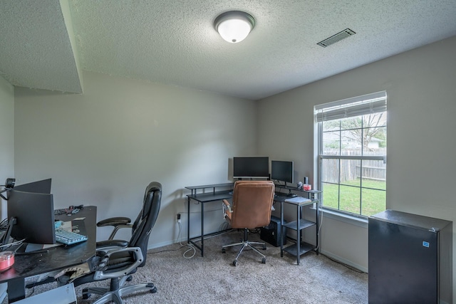 2981 W Highpoint St, Springfield, MO 65810 - office area featuring a textured ceiling and carpet