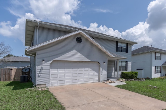 2981 W Highpoint St, Springfield, MO 65810 - traditional-style home with driveway and an attached garage