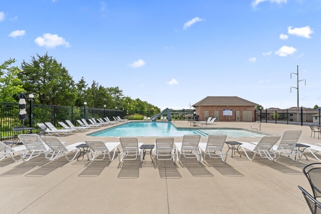 2101 N Affirmed Ave, Springfield, MO 65802