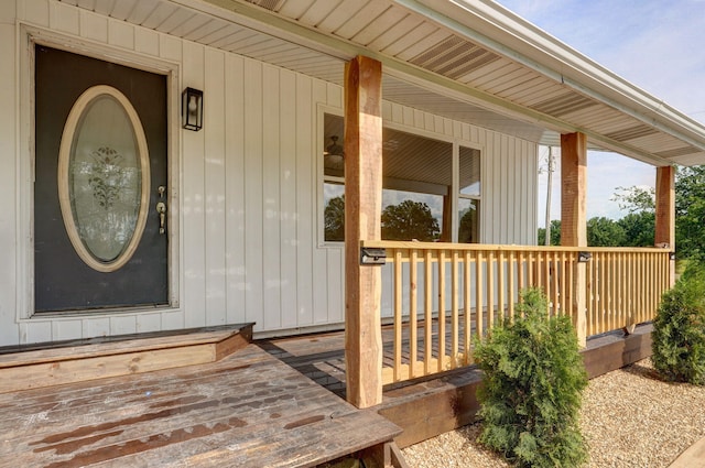 7208 N Farm Rd Unit 133, Springfield, MO 65803 - doorway to property featuring a porch