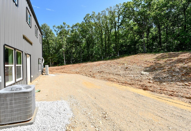 3918 Bowen Creek Rd, Niangua, MO 65713 - view of yard