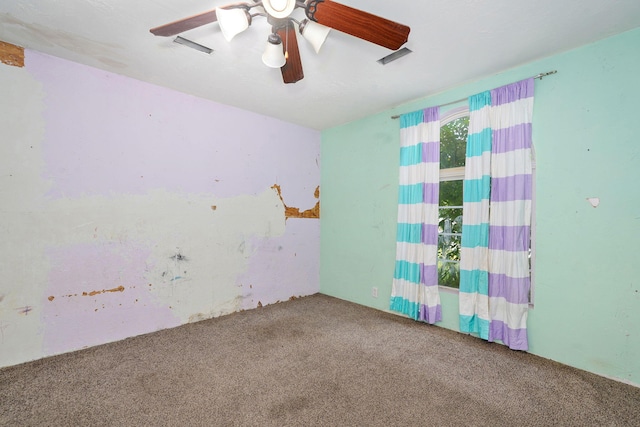 427 Morgan Ave, Aurora, MO 65605 - unfurnished room with carpet and ceiling fan