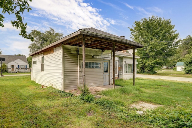 427 Morgan Ave, Aurora, MO 65605 - view of outbuilding