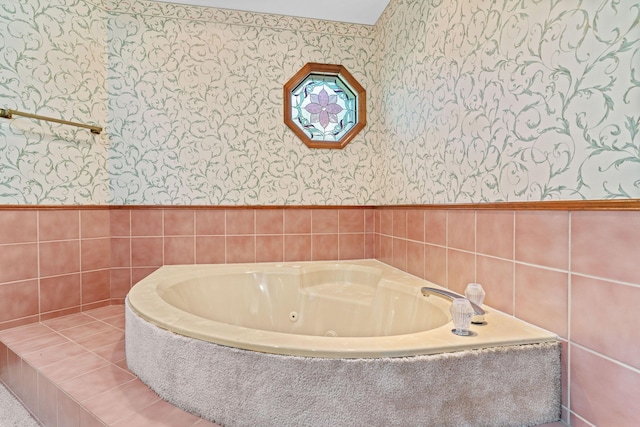 4081 E Kingsbury St, Springfield, MO 65809 - full bathroom featuring wallpapered walls and a whirlpool tub
