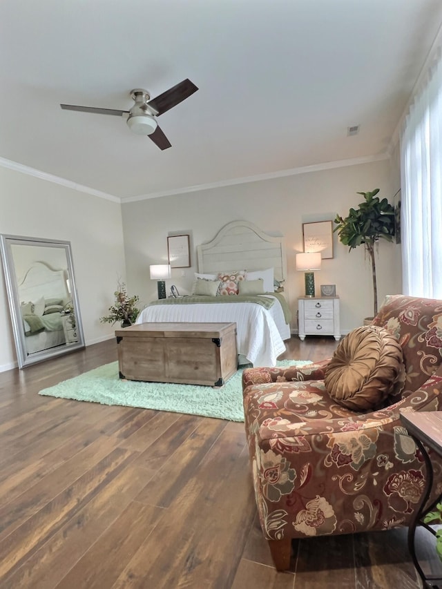 556 Carter 309, Van Buren, MO 63965 - bedroom featuring crown molding, wood finished floors, and a ceiling fan