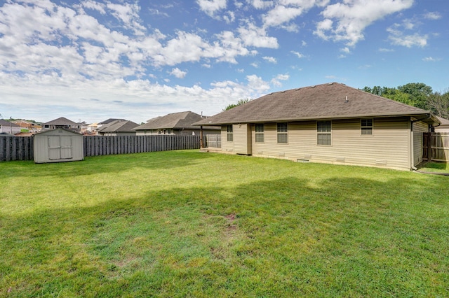 5834 Geranium Ln, Battlefield, MO 65619 - fenced backyard with a storage shed