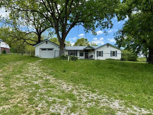 8493 Plum Valley Rd, Bucyrus, MO 65444 - photo 4