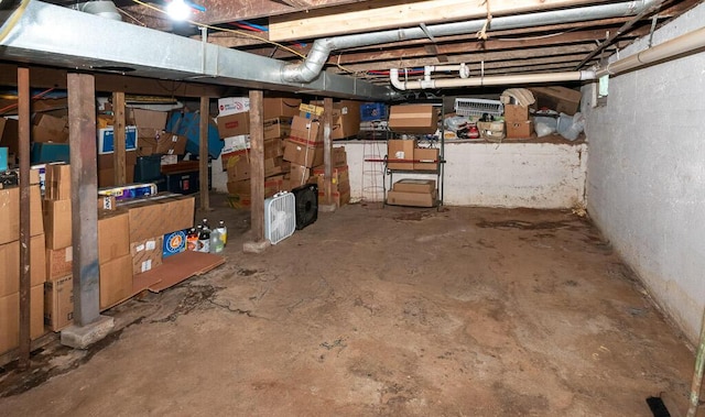628 W Lynn St, Springfield, MO 65802 - view of unfinished basement