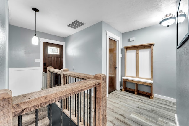 1604 E Sycamore St, Ozark, MO 65721 - foyer entrance with wood finished floors and baseboards