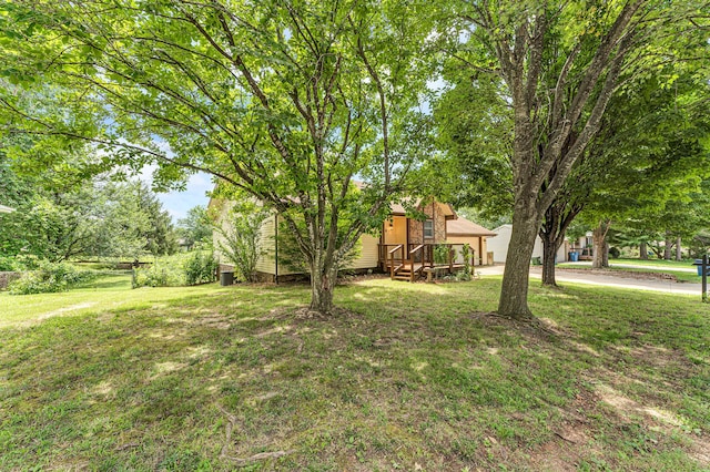 1604 E Sycamore St, Ozark, MO 65721 - view of grassy yard