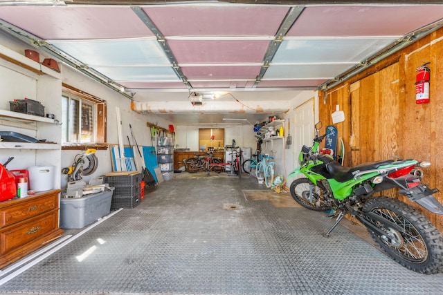 189 Pierce Pl, Forsyth, MO 65653 - view of garage