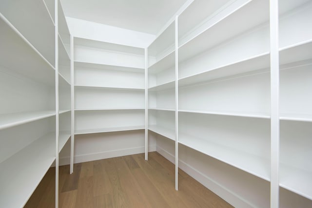 2112 N Sun Valley Dr, Springfield, MO 65802 - view of pantry