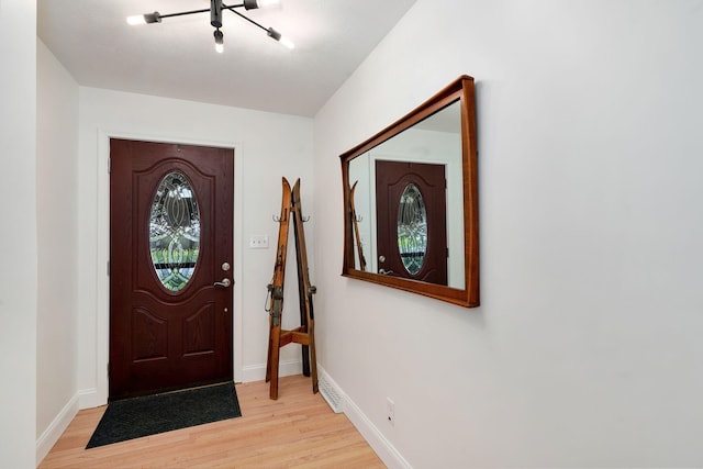 1923 S Cedarbrook Ave, Springfield, MO 65804 - entrance foyer featuring light wood-style flooring and baseboards