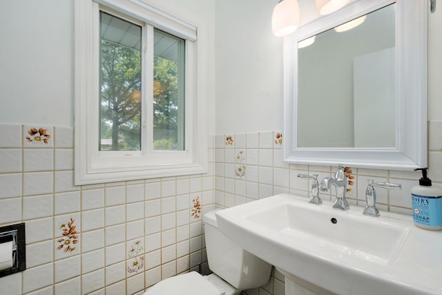 1923 S Cedarbrook Ave, Springfield, MO 65804 - half bathroom with a sink and tile walls