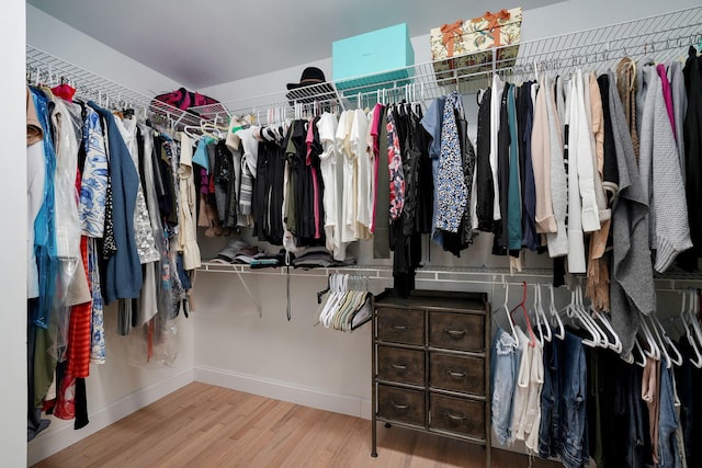 1923 S Cedarbrook Ave, Springfield, MO 65804 - spacious closet featuring wood finished floors