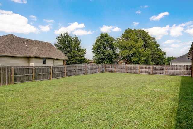 917 W Charlotte St, Republic, MO 65738 - view of fenced backyard
