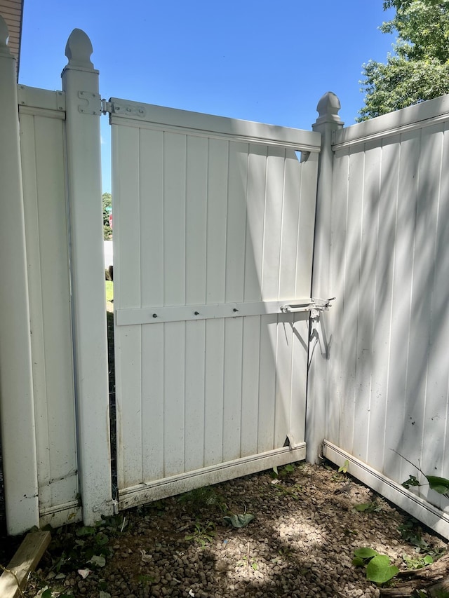 817 Fillmore St, Mount Vernon, MO 65712 - view of outdoor structure
