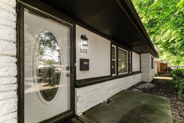 522 S Belcrest Ave, Springfield, MO 65802 - entrance to property