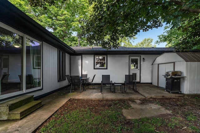 522 S Belcrest Ave, Springfield, MO 65802 - back of house featuring a patio area, a storage shed, and entry steps