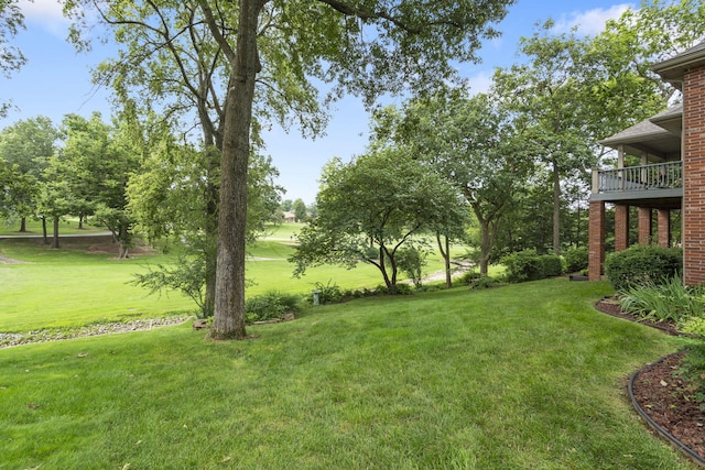 3314 Winged Foot Dr, Nixa, MO 65714 - view of grassy yard