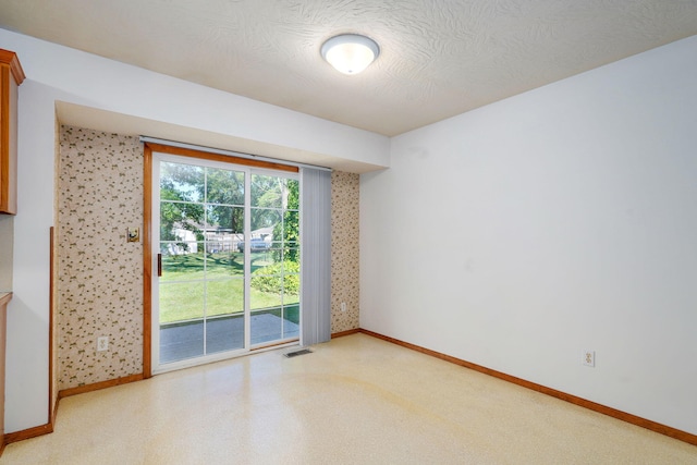 2816 N Pierce Ave, Springfield, MO 65803 - unfurnished room with baseboards