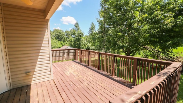 5546 S Aspen Dr, Battlefield, MO 65619 - view of wooden terrace