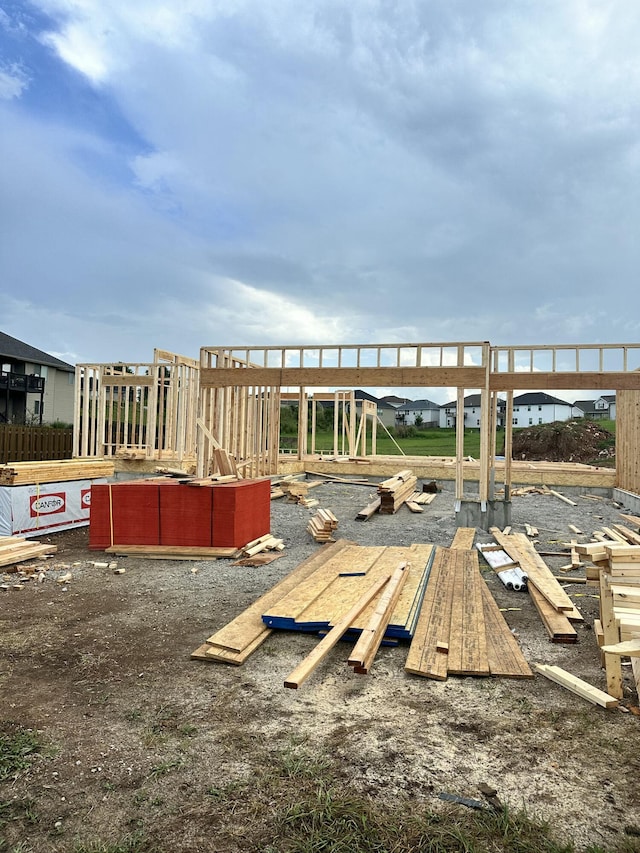 858 E Richmond Way, Nixa, MO 65714 - view of wooden deck