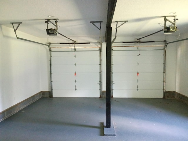 6540 Gateway Dr, Joplin, MO 64804 - garage with a garage door opener