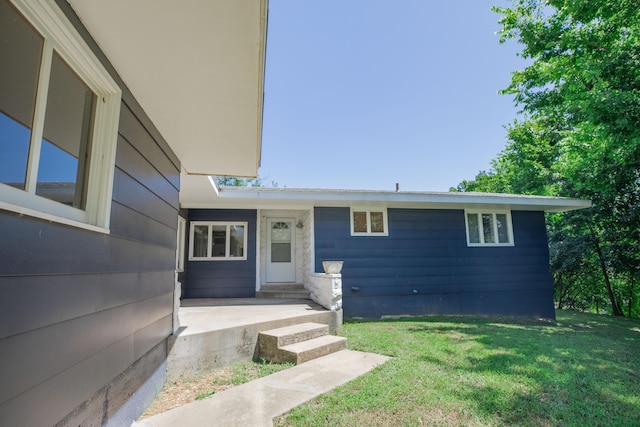 619 Rte H, Greenfield, MO 65661 - property entrance with a lawn