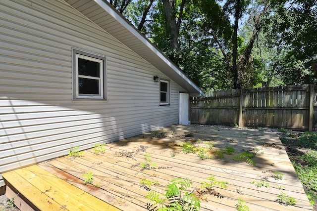 2716 W Elm St, Springfield, MO 65802 - view of deck