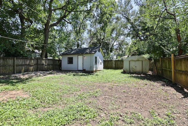 2716 W Elm St, Springfield, MO 65802 - fenced backyard with a storage unit