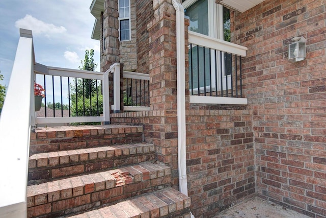 579 Lantern Hill Rd, Nixa, MO 65714 - view of exterior entry with brick siding