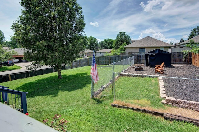 579 Lantern Hill Rd, Nixa, MO 65714 - view of fenced backyard