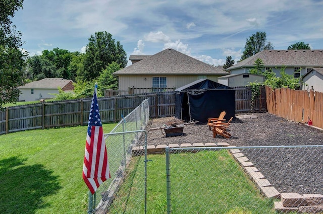579 Lantern Hill Rd, Nixa, MO 65714 - view of fenced backyard