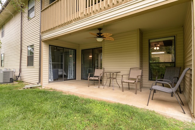 320 Turnberry Rd # 2, Branson, MO 65616 - patio / terrace featuring a ceiling fan, a yard, and a patio area