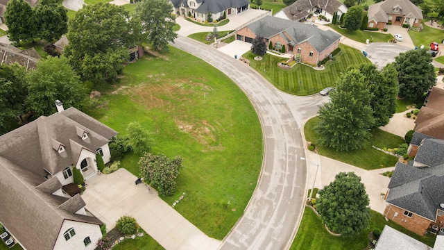 8302 Rolling Hills Dr, Nixa, MO 65714