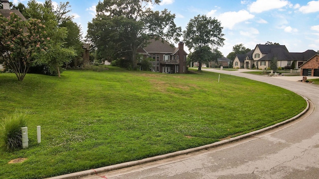 8302 Rolling Hills Dr, Nixa, MO 65714