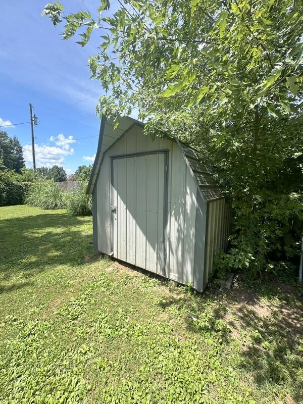 2201 S 18th Ave, Ozark, MO 65721 - view of shed