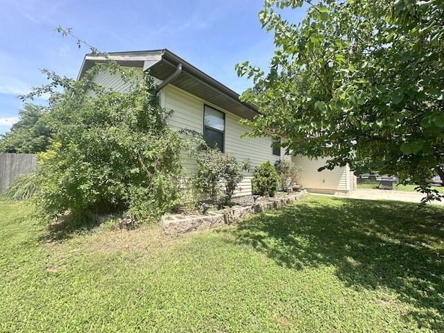 2201 S 18th Ave, Ozark, MO 65721 - view of side of home