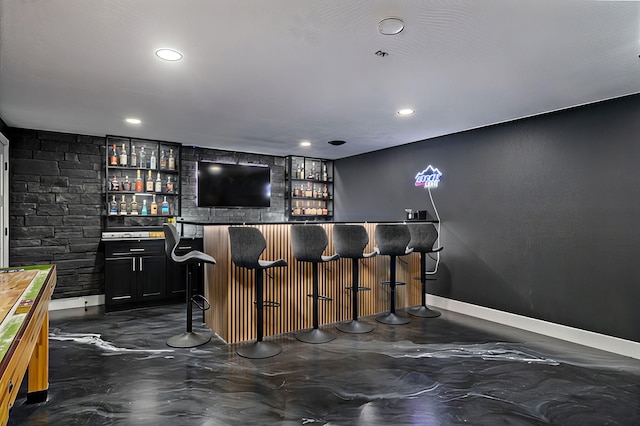 12163 State Highway Tt, Republic, MO 65738 - indoor dry bar featuring finished concrete floors and recessed lighting