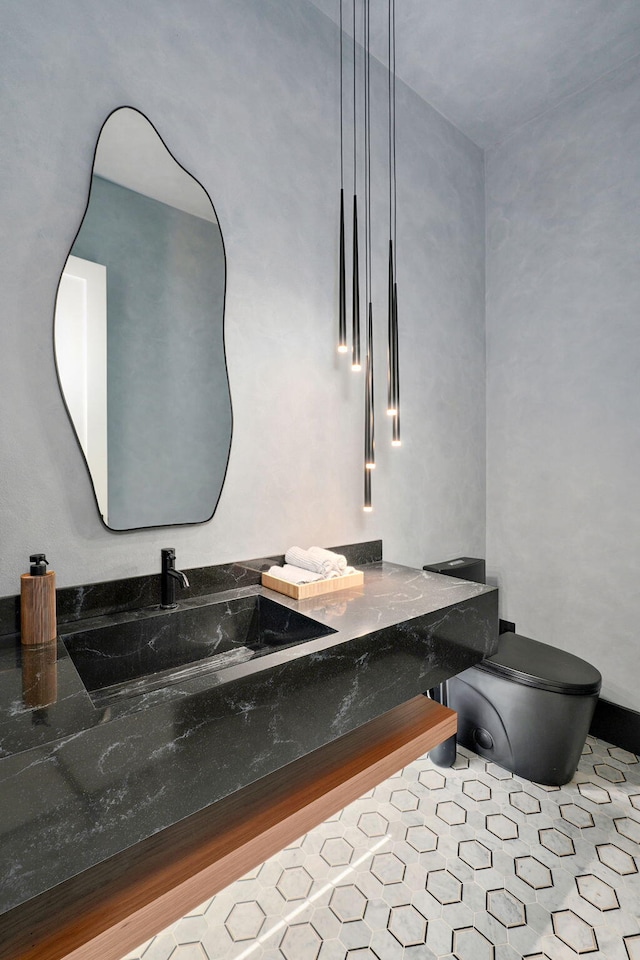 104 Walnut Hill Ln, Ozark, MO 65721 - half bath with toilet and vanity