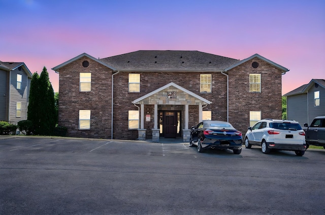 2915 Vineyards Pkwy Unit 6, Branson, MO 65616 - traditional-style house featuring uncovered parking and brick siding
