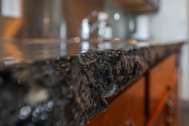 509 W Olive St Unit 206, Springfield, MO 65806 - detailed view of a sink