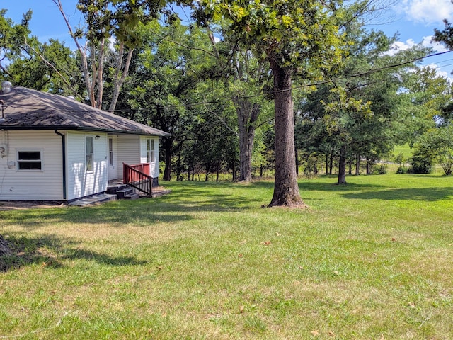 13802 E State Highway 76, Taneyville, MO 65759 - view of grassy yard
