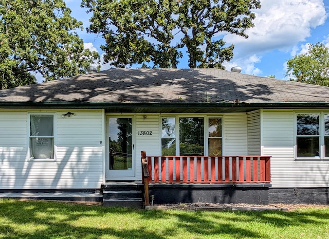 13802 E State Highway 76, Taneyville, MO 65759 - single story home featuring a porch