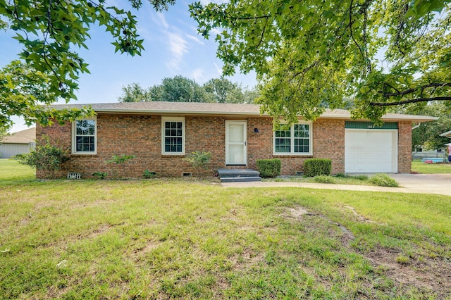 1020 Gretchen St, Nixa, MO 65714 - ranch-style house with crawl space, brick siding, a garage, and concrete driveway