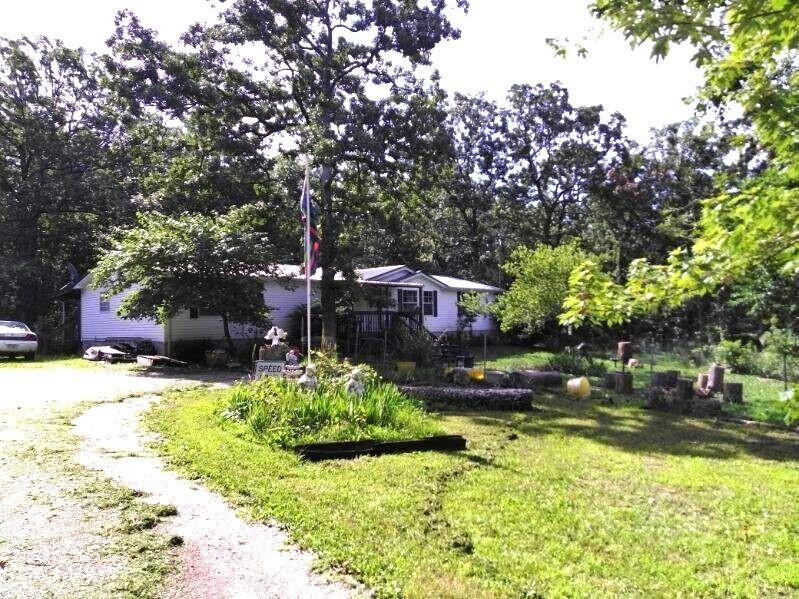 28681 Acorn Dr, Urbana, MO 65767 - photo 1