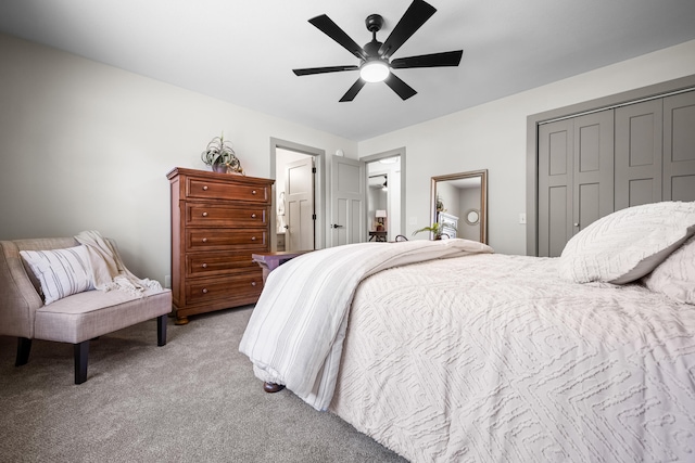 620 E Summit St, Bolivar, MO 65613 - bedroom featuring light carpet, a closet, and a ceiling fan