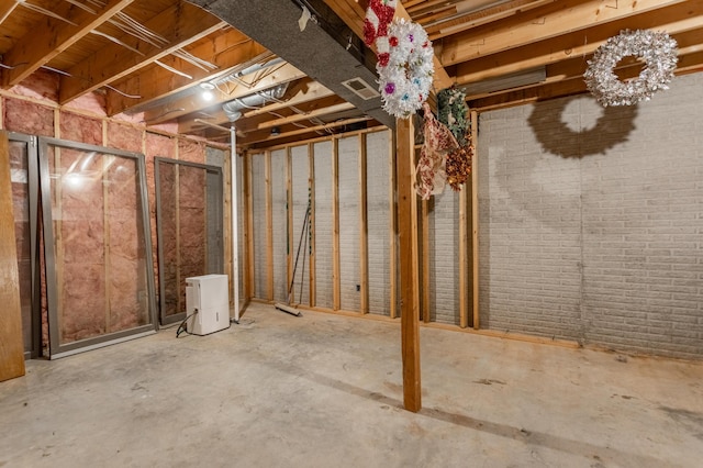 6337 S Farm Road 31, Billings, MO 65610 - view of unfinished below grade area